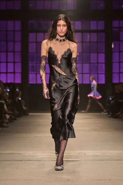 Look 42